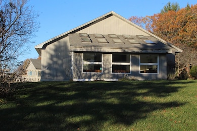 563 Holden Hill Rd, Langdon, NH 03602 - photo 5