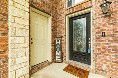 1806 Autumn Pond Cir, Alvin, TX 77511 - photo 4