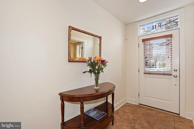 811 Parker Gray School Way, Alexandria, VA 22314 - photo 7