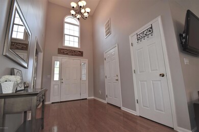 141 Farmview Dr, Mount Washington, KY 40047 - photo 3