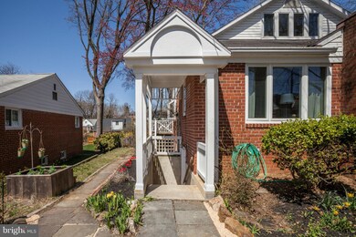 5007 Aurora Dr, Kensington, MD 20895 - photo 3