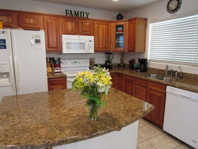 IMG_1805 Bakers kitchen w Granite