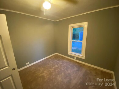 1005 Rickert St, Statesville, NC 28677 - photo 4