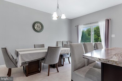 46 Benford Ln, Edgewater Park, NJ 08010 - photo 6