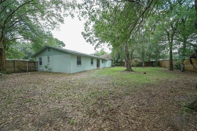 3603 Tamarix Dr, Tampa, FL 33619 - photo 7