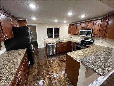 33510 W 363rd St, Osawatomie, KS 66064 - photo 7