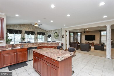 6106 Ash Grove Ct, Sykesville, MD 21784 - photo 3