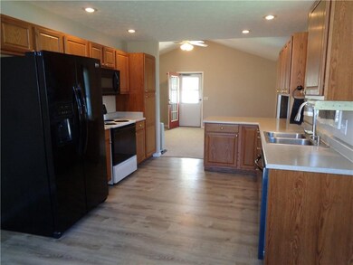 1204 Darci's Dr, Seymour, IN 47274 - photo 3