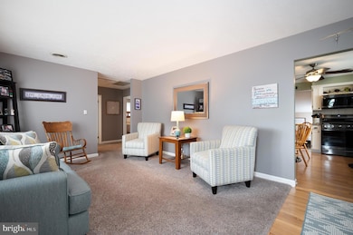 412 S Dupont Rd, Newport, DE 19804 - photo 4