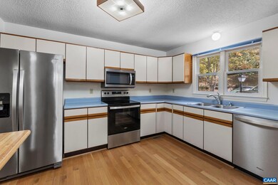 630 Mockingbird Way, Charlottesville, VA 22901 - photo 7