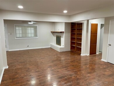 532 W Pleasantview Dr, Hurst, TX 76054 - photo 5