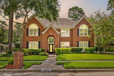 13902 Lakewood Crossing Blvd, Houston, TX 77070 - photo 2