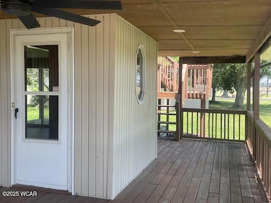 Entry Porch (3)