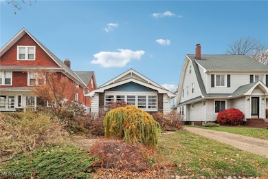 15007 Lakeshore Blvd, Cleveland, OH 44110 - photo 2