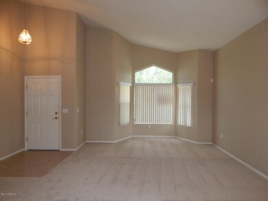 Entrance / Living Room