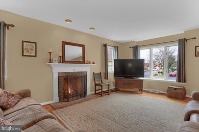 4 Pine Tree Ct, Reading, PA 19607 - photo 4