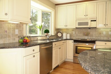 70 Porter Rd, Andover, MA 01810 - photo 3