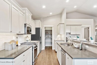 thumbnail_Orchard - Kitchen 3