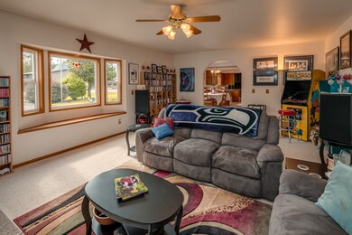 907 Nooksack Ave, Nooksack, WA 98247 - photo 4