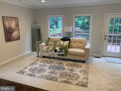 9347 Kendal Cir, Laurel, MD 20723 - photo 3