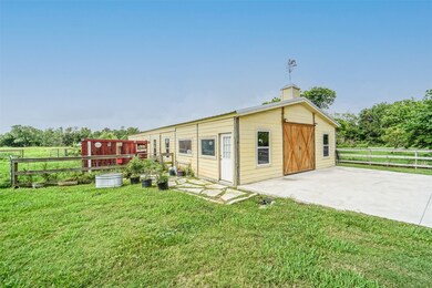 17219 Fir Rd, Alvin, TX 77511 - photo 5