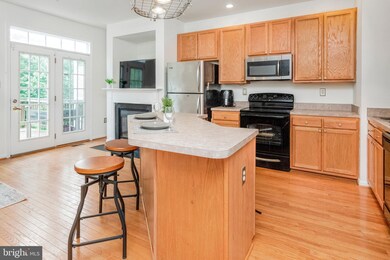 4113 Apple Leaf Ct, Pasadena, MD 21122 - photo 4