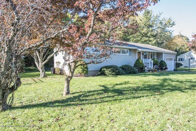 14 Cedarcrest Dr, Neptune, NJ 07753 - photo 2