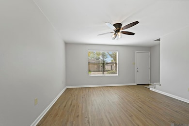 8060 Pennth Ave unit B, Baton Rouge, LA 70809 - photo 3