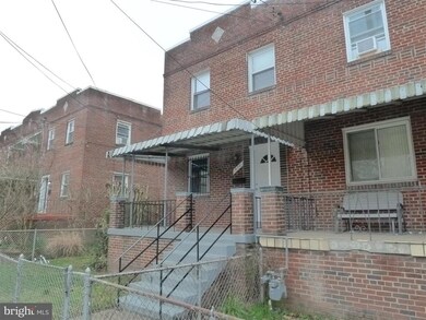 412 Division Ave NE, Washington, DC 20019 - photo 3