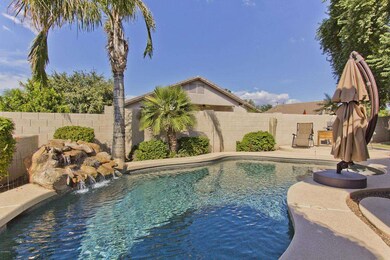 017_Private Backyard Pool