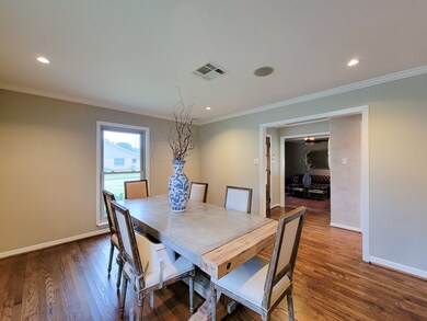 1302 Valleta Dr, Houston, TX 77008 - photo 5