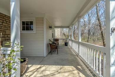 384 Sycamore Woods Lane-6