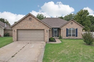 2500 Bradford Ct, Shawnee, OK 74804 - photo 2