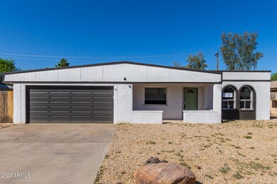 6859 E Flossmoor Ave, Mesa, AZ 85208 - photo 2