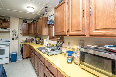 84 Grange Rd, Lancaster, NH 03584 - photo 5