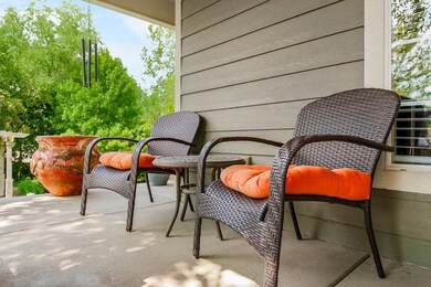 1844 SW Napa Valley Dr, Lees Summit, MO 64082 - photo 4