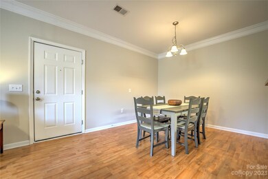 524 Appeldoorn Cir, Asheville, NC 28803 - photo 7