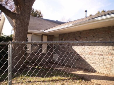 1810 S 15th St, Rogers, AR 72758 - photo 5