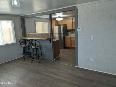 404 E 4th St, Winslow, AZ 86047 - photo 6