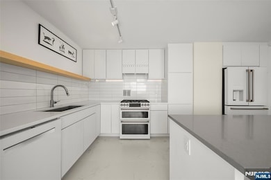 River Ridge unit 25D, Fort Lee, NJ 07024 - photo 5