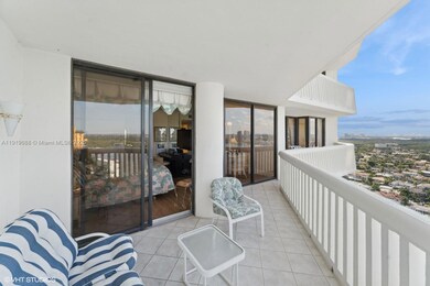 1000 W Island Blvd unit 2911, Aventura, FL 33160 - photo 6