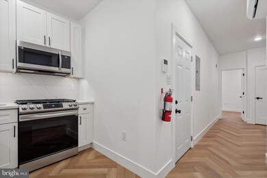 1438 Tasker St unit 2, Philadelphia, PA 19145 - photo 3