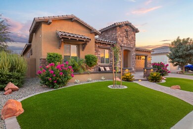 002-3907 E Carob Drive001