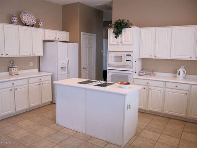 Kitchen 3