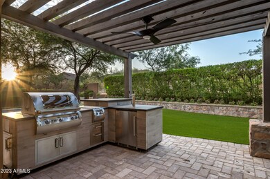 Outdoor kitchen