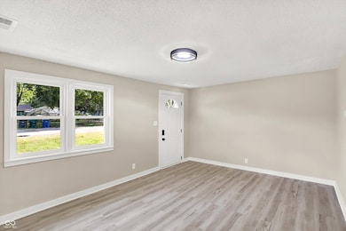 1801 E 16th St, Muncie, IN 47302 - photo 5