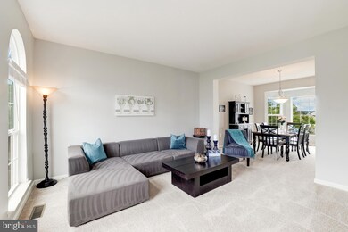 36087 Welland Dr, Round Hill, VA 20141 - photo 3