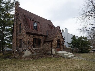 917 Edgewood Place, Ann Arbor, MI 48103 - photo 3