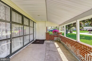 213 Orchard Ln, Norristown, PA 19401 - photo 5