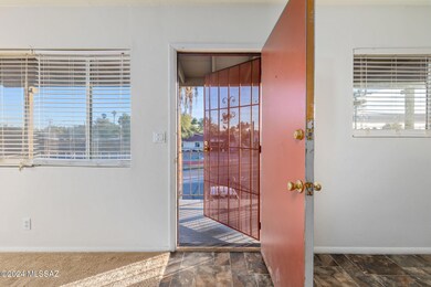 5-web-or-mls-2801 N Columbus Blvd #8- ML